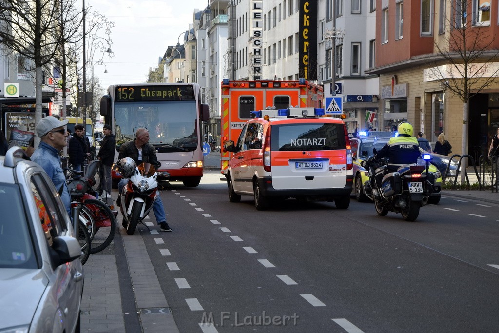 Messerstecherei Koeln Muelheim Frankfurterstr Rodiusstr P17.JPG - Miklos Laubert